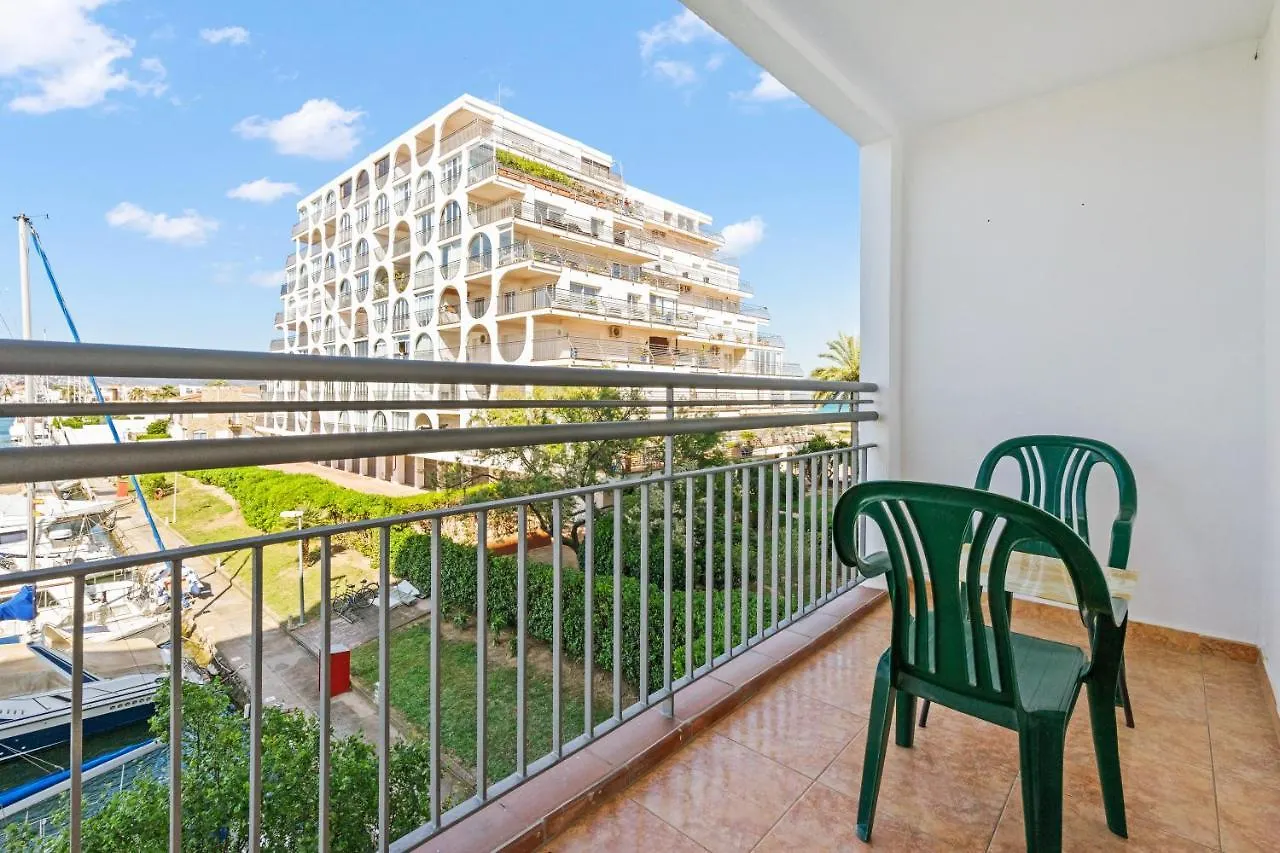 Welcs Duplex 025 Emp Frente Al Mar Daire Empuriabrava 0*,  İspanya